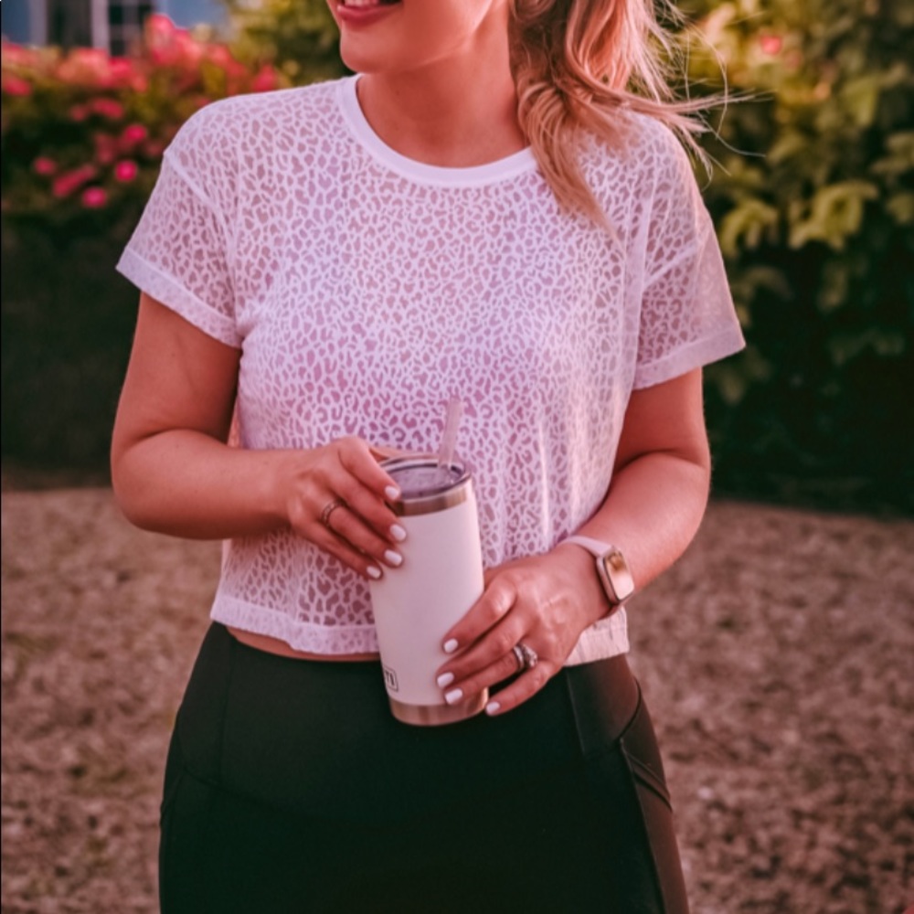 BLACK lulu lemon crop top